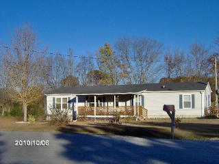 3073 Oak Trace Ln, Cookeville, TN 38501-7897