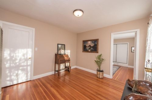 1983 Olivet Rd, Santa Rosa CA  95401-3810 exterior