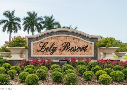 6839 Ascot Dr, Naples FL  34113-2711 exterior