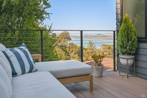 277 Santa Rosa Ave, Sausalito CA  94965-2036 exterior