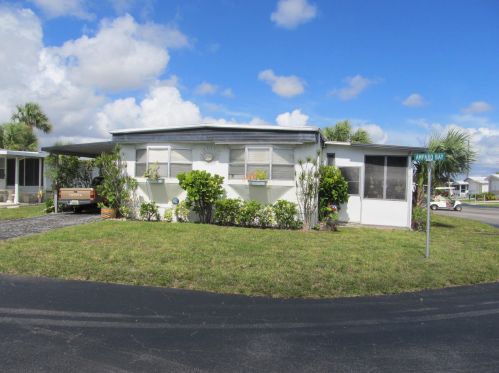 56012 Amparo Bay, Boynton Beach, FL 33436-1901