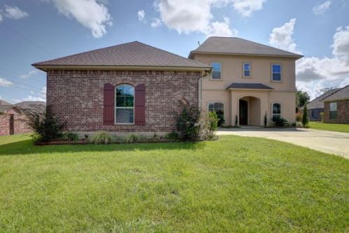 101 Gated Trinity Ct, Lafayette, LA 70506-6438