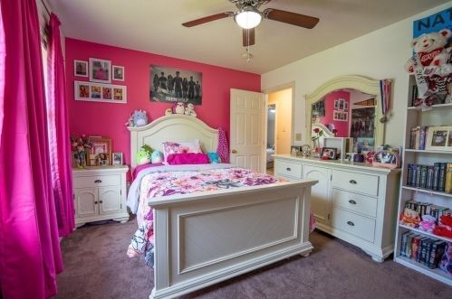 27 Pease Rd, East Windsor CT  06016-9002 exterior