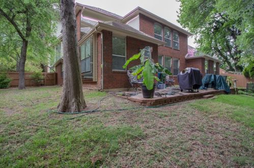 1408 San Jacinto Dr, Lewisville TX  75028-8291 exterior