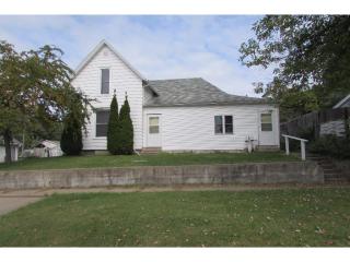 509 Washington St, Pershing, IA 50138-2038