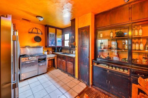 8616 Serapis Ave, Pico Rivera CA  90660-4516 exterior