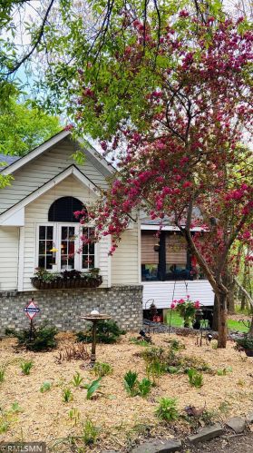 1010 County Rd D, Saint Paul MN 55126-3745 exterior