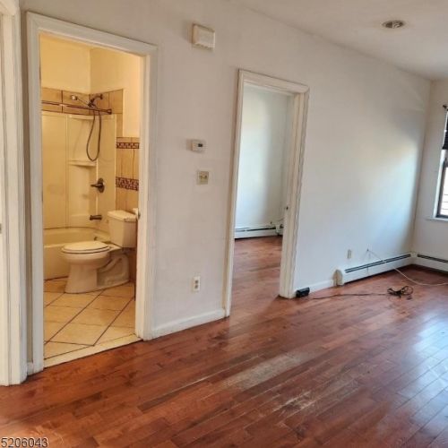 294 Governor St, Paterson NJ  07501-1350 exterior