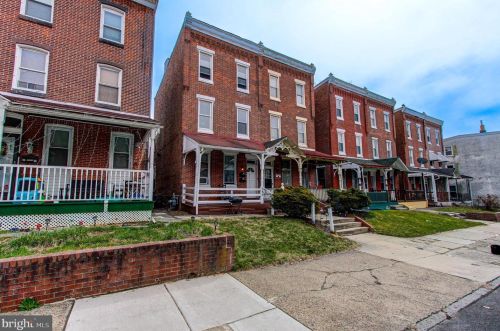 558 Stanbridge St, Norristown PA  19401-5312 exterior