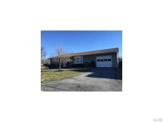174 Canal St, Walnutport, PA 18088-1002