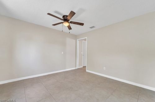 2911 5 Pl, Cape Coral FL  33904-3410 exterior
