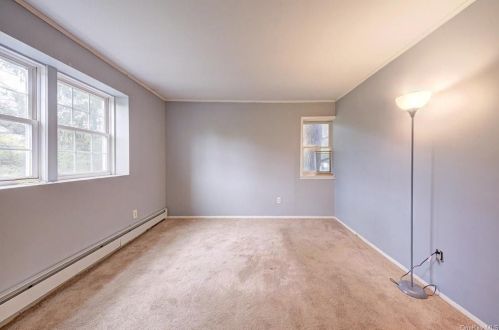 75 Sackett Lake Rd, Monticello NY  12701-4514 exterior