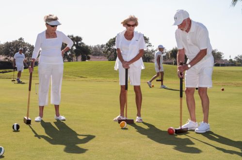 1271 Continental Ave, Melbourne FL 32940-6701 exterior