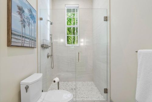 7 Country Rd, Boynton Beach FL  33436-5609 exterior