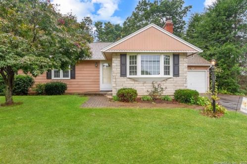 157 Fleetwood Rd, Bristol, CT 06010-2536