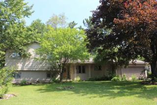 3318 Wildwood Ln, Wausau, WI 54401-4093