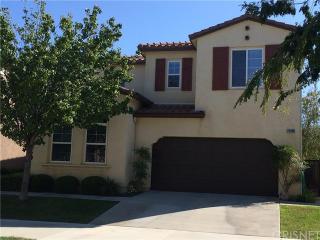 24380 El Molina Ave, Santa Clarita, CA 91355-6039