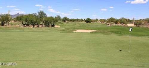 31211 43rd St, Cave Creek AZ  85331-3829 exterior