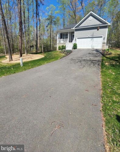 540 Monticello Cir, Locust Grove, VA 22508-5151