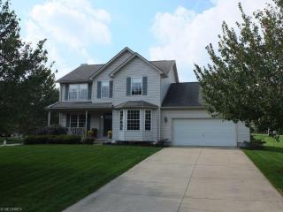 8407 Sapphire Ave, Canton, OH 44721-1610