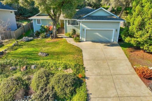 13558 Gold Country Dr, Lake Wildwood, CA 95946-9013