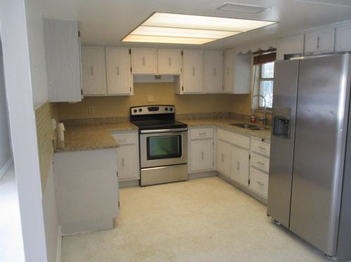 7401 Lakeland Blvd, Fort Pierce, FL 34951-1475