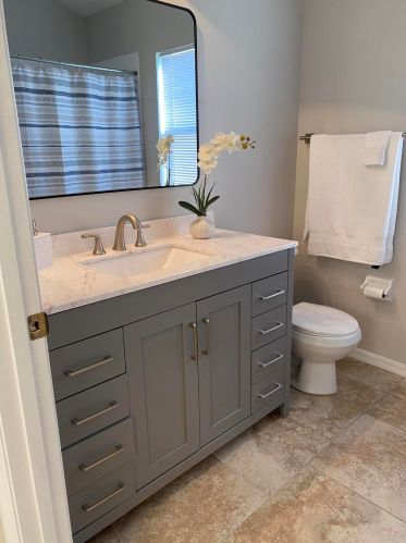 1012 Longfellow Rd, Fort Pierce FL  34953-2329 exterior