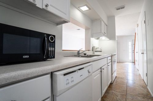 2706 Graduate Ct, Orlando, FL 32826-3902