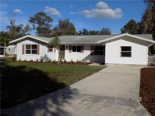 30830 Cove Rd, Tavares, FL 32778-4883
