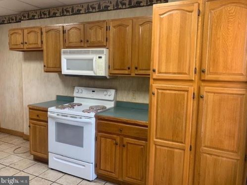 1732 Norwegian St, Primrose PA  17901-2110 exterior