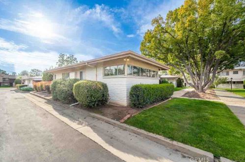 24 Center St, Redlands CA  92373-8102 exterior