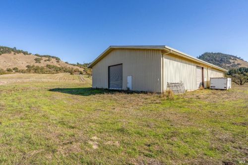 4933 Harville Rd, Santa Rosa CA  95409 exterior