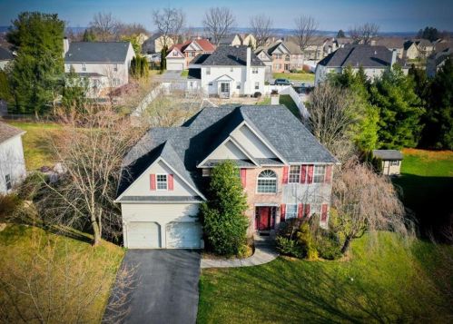 1021 Greenleaf St, Easton, PA 18040-8206