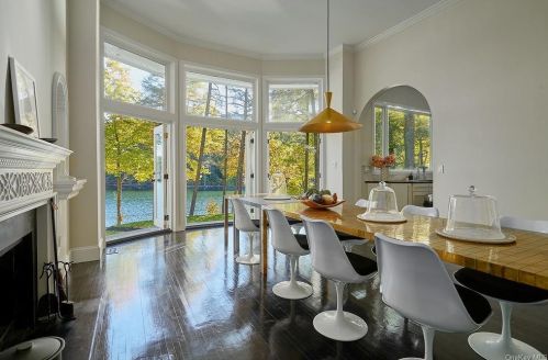 457 Lake Rd, Tuxedo Park NY  10987-4108 exterior