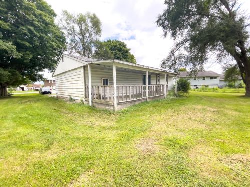 3065 Schell Dr, Marion OH  43302-8754 exterior