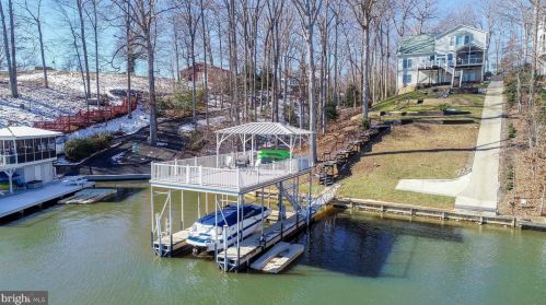 193 White Oak Dr, Mineral VA  23117-4705 exterior