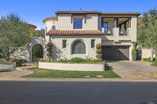 5 Alessandria, Newport Beach, CA 92657-1619