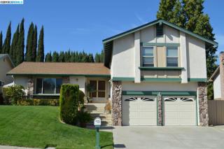 2822 Harris Dr, Antioch, CA 94509-6304