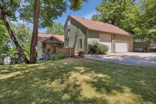 25008 Mary St, Paynesville, MN 56362-4602