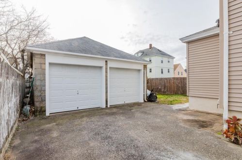 192 Indiana Ave, Providence, RI 02905-4404