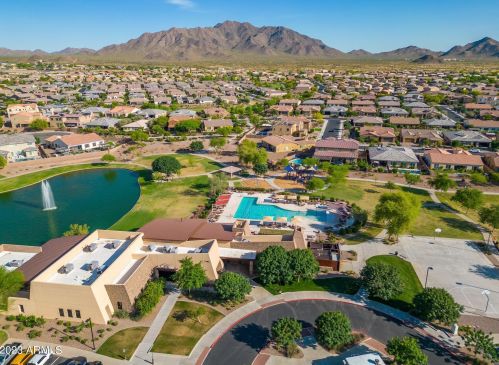 7912 Sorrell Ln, Gilbert AZ  85298-7466 exterior