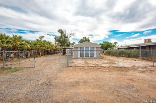 2218 Mustang Dr, Mohave Valley, AZ 86440-9385