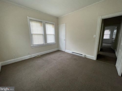 101 Patterson Ave, Trenton NJ  08610-4439 exterior