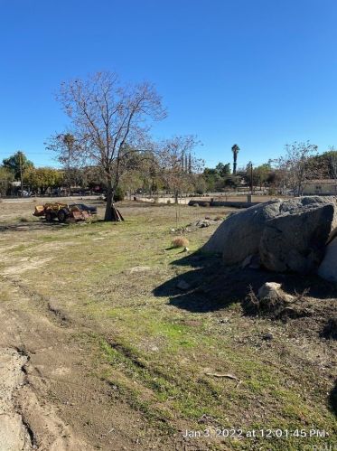 21745 Old Elsinore Rd, Perris CA  92570-7843 exterior