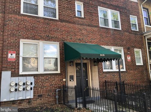 806 8th St, Washington, DC 20002-3724