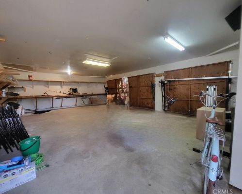 951 California Ave, Beaumont CA  92223-1617 exterior