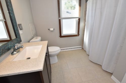 2933 48, Milwaukee WI 53216-4630 exterior