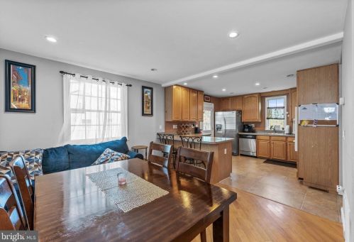 202 Lincoln Ave, Beverly NJ  08010-2130 exterior