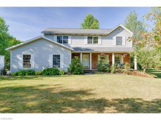 5682 Young Rd, Hudson, OH 44236-4145