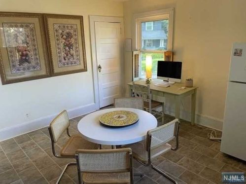 95 Godwin Ave, Ridgewood NJ  07450-3725 exterior